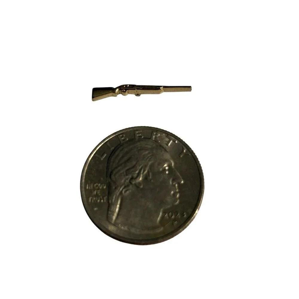 Vintage Lever Action Rifle Gun Tie Bar Clip Clasp Gold Tone Lapel Tiny‎ Hunting